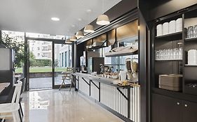 B&B HOTEL Lyon Centre Part-dieu Gambetta